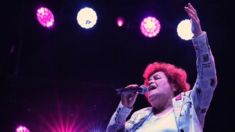 selda-bagcan-amerika-konserlerini-iptal-etti